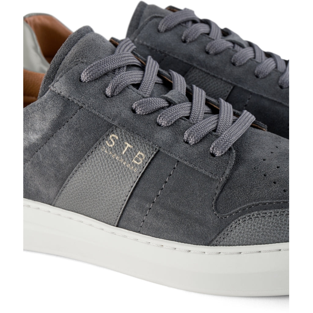 SHOE THE BEAR MENS Aren Court Sneakers Sneakers 140 GREY