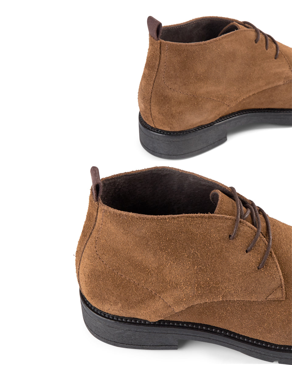 SHOE THE BEAR MENS Ravn Suede Chukka Boot Chukka Boots 135 TOBACCO