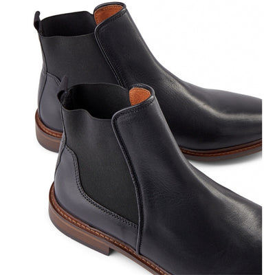 SHOE THE BEAR MENS Wyatt Leather Chelsea Boot Chelsea Boots 110 BLACK