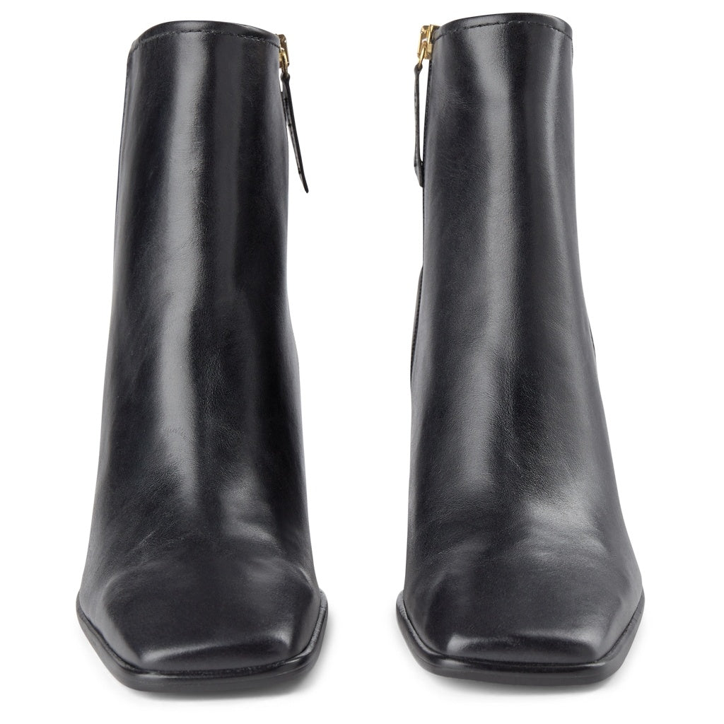 SHOE THE BEAR WOMENS Agata leather ankle boot Ankle Boots 110 BLACK