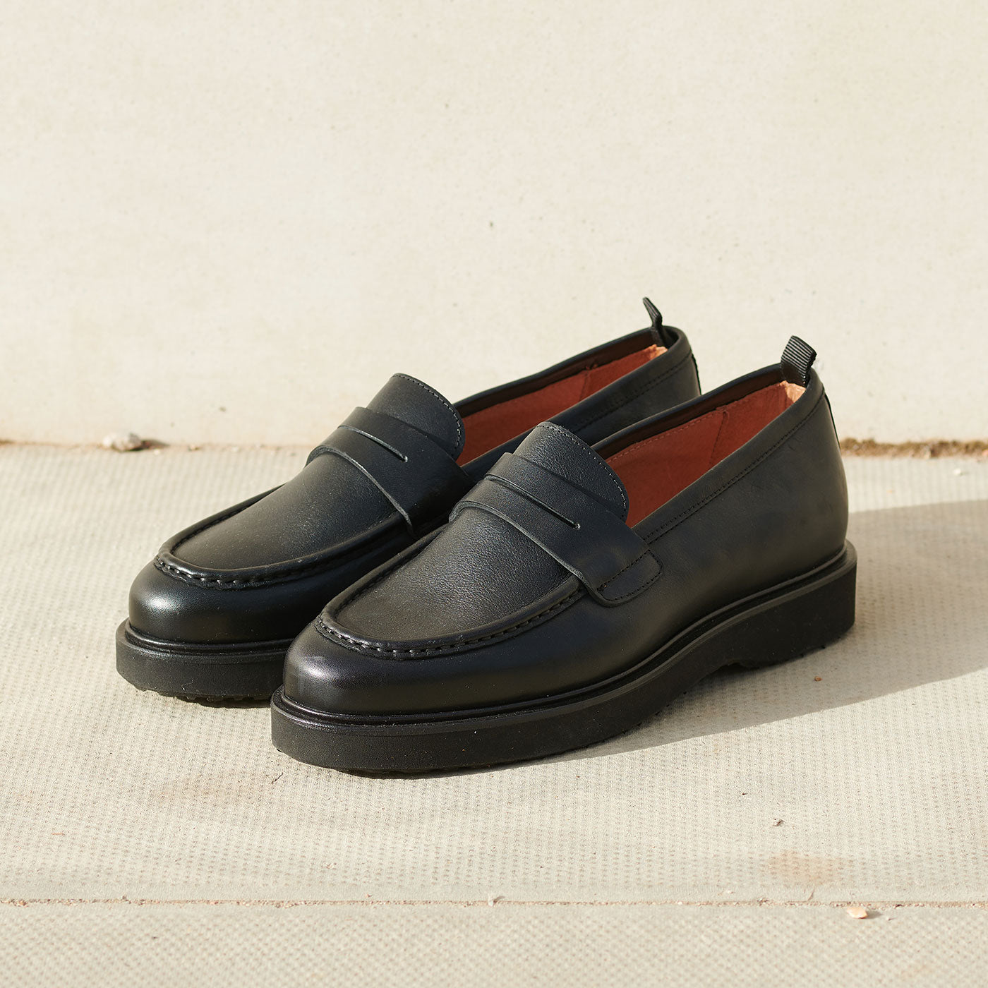 konsonant moden nuttet Cosmos loafer leather - BLACK – SHOE THE BEAR - US