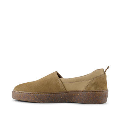SHOE THE BEAR MENS Jesper slip-on suede Sneakers 150 SAND