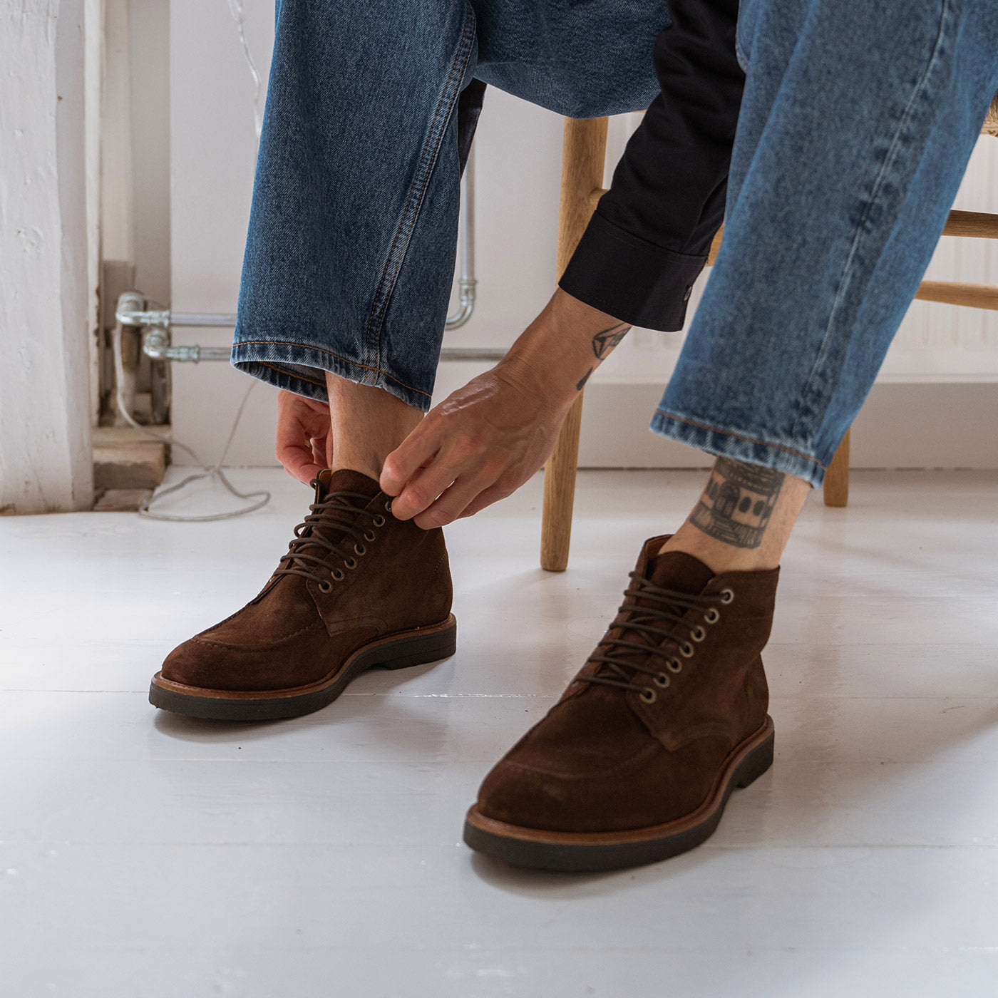 SHOE THE BEAR MENS Kip apron boot suede water repellent Boots 130 BROWN