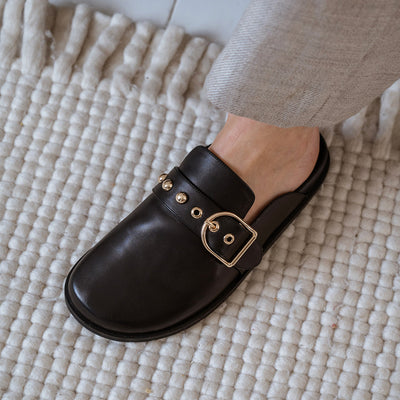 SHOE THE BEAR WOMENS Siri buckle clog leather Shoes 110 BLACK