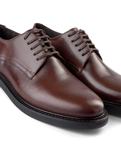 SHOE THE BEAR MENS Trent Leather Derby Shoes 135 TAN